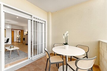 Complejo residencial regenerado en lomas de cabo roig - apartamentos reformados in Maisons de Mer