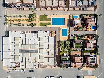 Complejo residencial regenerado en lomas de cabo roig - apartamentos reformados in Maisons de Mer